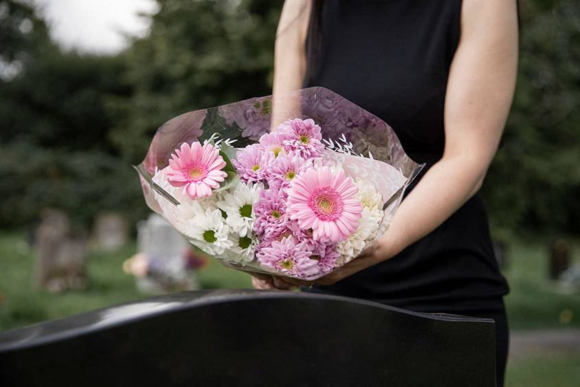 types of funeral flowers