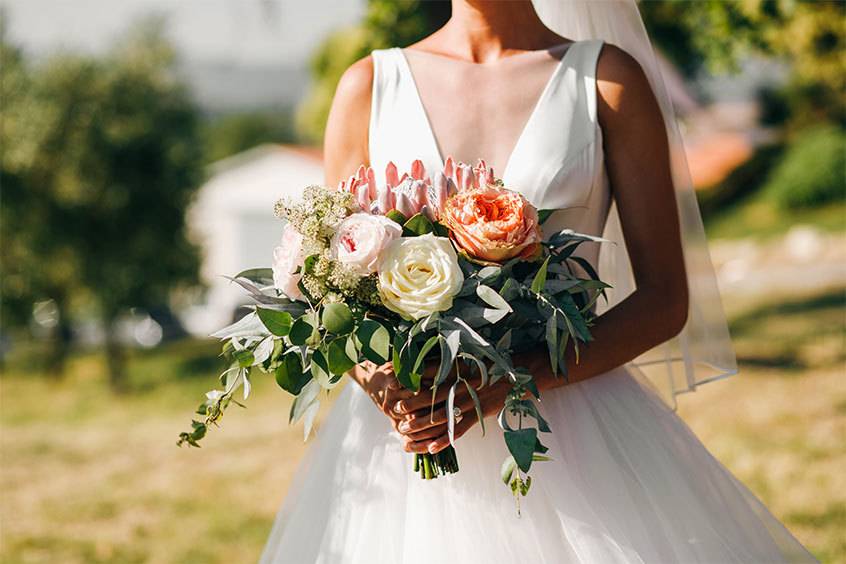 wedding-flowers-by-season